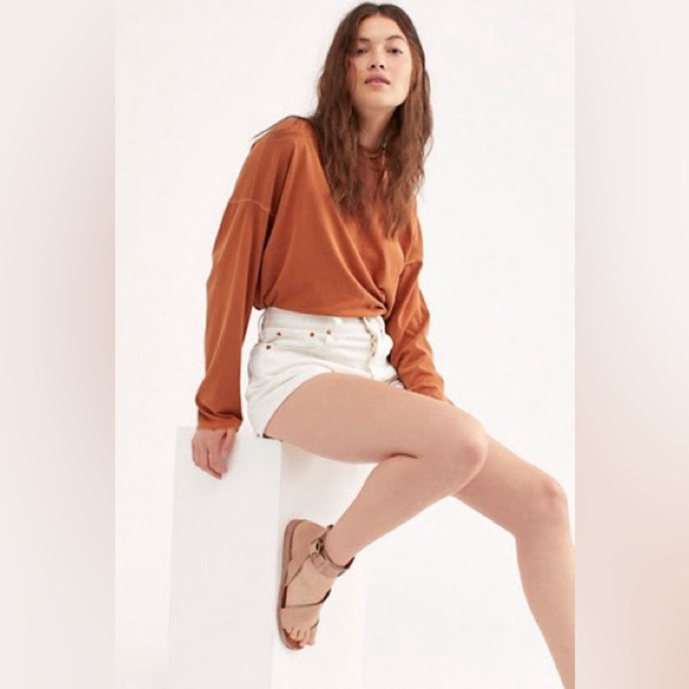We the Free Be Free Tunic
